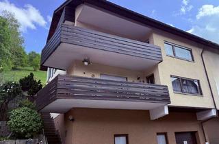 Haus kaufen in 73349 Wiesensteig, Große und gut vermietete DHH in ruhiger Ortsrandlage zum Kauf!