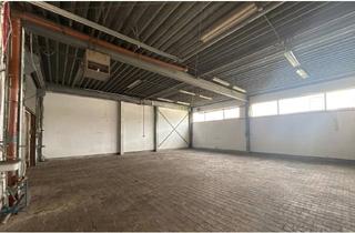 Gewerbeimmobilie kaufen in 63584 Gründau, Industriehalle mit Büro, Betriebswohnung und Freifläche in Gründau