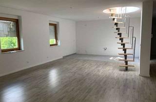 Anlageobjekt in Karl-Keil-Straße 40, 08060 Marienthal, Modernisiertes Mehrfamilienhaus mit Ausbaupotenzial: 9 Wohneinheiten & 2 Gewerbeflächen in Top-Lage