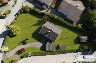 Grundstück zu kaufen in 83253 Rimsting, Großzügiges Baugrundstück mit Altbestand & Bergblick in begehrter Lage von Rimsting