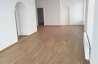 Gewerbeimmobilie mieten in Fuchsgrube, 83278 Traunstein, Modernisierte Gewerbefläche mit vielseitigen Nutzungsmöglichkeiten