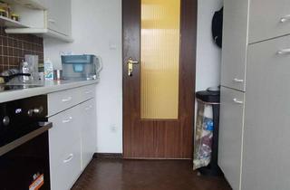 Wohnung mieten in Frankfurter Strasse 17, 61449 Steinbach, Geschmackvolle 4-Raum-Wohnung mit Balkon und Einbauküche in Steinbach (Taunus)