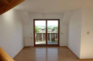 Wohnung mieten in 09337 Hohenstein-Ernstthal, Hochwertige 3-Raum Maisonettewohnung mit Balkon und Garage (Am Hasenhügel)