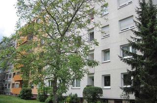Wohnung mieten in Welfenstr. 31 D, 76137 Südweststadt, Platz für die ganze Familie: 107,52 qm Aufzug und 2 Balkone