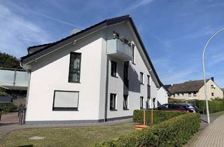Wohnung mieten in Oerlinghauser Str. 53, 33758 Schloß Holte-Stukenbrock, Geschmackvolle Dachgeschoßwohnung mit Balkon, EBK und Erdwärme
