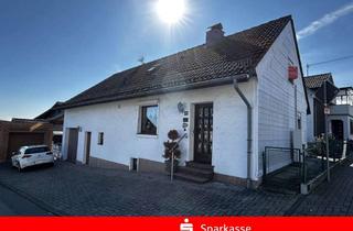 Einfamilienhaus kaufen in 57537 Forst, *Preisreduzierung* , gemütliches EFH mit Garagen, Wohnmobilcarport, PV-Anlage und Kamin