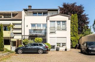 Wohnung kaufen in 53332 Bornheim, Gepflegte Eigentumswohnung mit Balkon sucht neuen Vermieter!