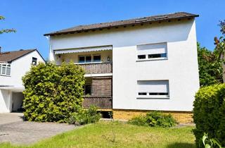Haus kaufen in 63110 Rodgau, 3-Familienhaus mit freier Dachgeschosswohnung, Doppelgarage & Garten