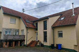 Haus kaufen in 66484 Battweiler, Battweiler - Gepflegte Immobilie mit bis zu 6 Wohnungen