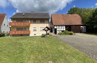 Haus kaufen in 91448 Emskirchen, Emskirchen / Brunn - Zweifamilienhaus mit Scheune und großem Grundstück, sofort verfügbar!