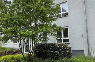 Wohnung kaufen in Wilhelmshöher Allee 306 C, 34131 Kassel, Kassel - Hochparterre! Wilhelmshöher Allee 306 C, Zwischen Bergpark und ICE-Bahnhof. Tiefgarage. Hinterhaus!