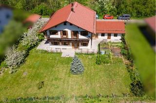 Einfamilienhaus kaufen in 83346 Bergen, Bergen - Großes Haus in traumhafter Lage mit vielen Möglichkeiten