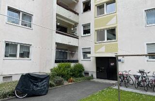 Wohnung kaufen in 92637 Weiden, Weiden in der Oberpfalz - 3,5-Zi-ETW, vermietet, Bad u. WC, Einbauküche, Stellplatz