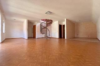 Wohnung kaufen in 76593 Gernsbach, Gernsbach - Raum für Neues: 3-Zimmer Maisonettewohnung im Zentrum