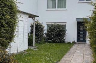 Reihenhaus kaufen in 60439 Frankfurt, Frankfurt am Main - Modernes kernsaniertes Reihenhaus mit Garten von Privat