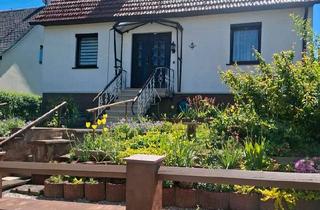 Einfamilienhaus kaufen in 07381 Pößneck, Pößneck - Einfamilienhaus am Stadtrand von Pößneck