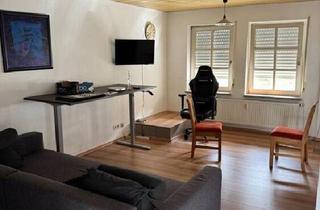 Wohnung mieten in 71229 Leonberg, Leonberg - Möblierte 2 Zimmer Maisonette Wohnung mit Franz. Balkon Leonberg Marktplatz