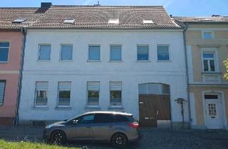 Reihenhaus kaufen in 06449 Aschersleben, Aschersleben - Reihenhaus Mehrfamilienhaus