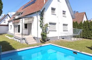 Haus kaufen in 86156 Augsburg, Augsburg / Bärenkeller - Wohntraum in Augsburg-Bärenkeller Ein- oder Zweifamilienhaus mit Pool