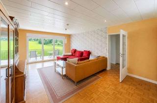Wohnung kaufen in 58513 Lüdenscheid, Weitblick. Wohngefühl. Wert. | 3 Zimmer mit Balkon, Garage & viel Potenzial