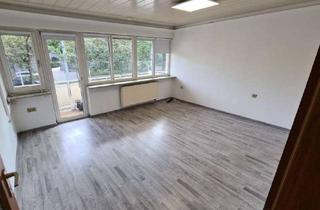 Wohnung kaufen in 70190 Ost, Alltagstaugliche 3-Zimmer-Wohnung mit Balkon in Stuttgart Ost
