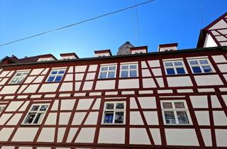 Wohnung mieten in Marktpkatz 13, 86720 Nördlingen, Möbliertes Stadtappartement am Nördlinger Marktplatz – ideal als Pendlerwohnung