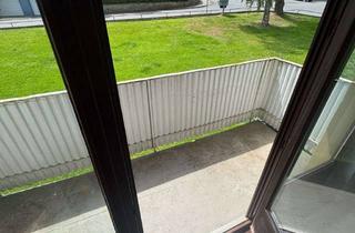 Wohnung mieten in Friedrich-Wilhelm-Weber-Straße 12, 37671 Höxter, Sehr schöne 3 ZKB im EG mit Balkon sucht neuen Mieter