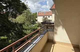 Wohnung mieten in Freiheitsweg 25, 13407 Reinickendorf, Zwei Zimmer in Reinickendorf: Helle sanierte Komfortwohnung mit Balkon