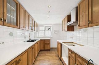 Haus kaufen in 77749 Hohberg, Nur kurze Zeit verfügbar – Modernisiertes EFH mit Kamin & Carport in Hohberg