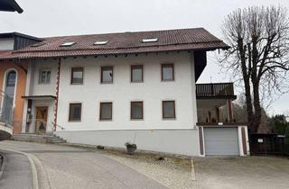 Mehrfamilienhaus kaufen in Dr.-Gäch-Straße, 94374 Schwarzach, Exklusives Mehrfamilienhaus mit breitem Nutzungsspektrum