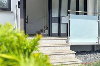 Doppelhaushälfte kaufen in 63225 Langen, Großzügige Doppelhaushälfte auf 3 Etagen mit Garage in familienfreundlicher Lage