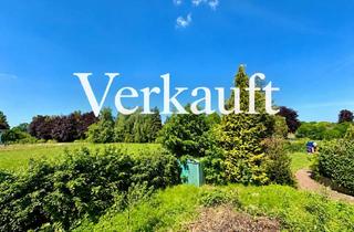 Grundstück zu kaufen in 25474 Ellerbek, Traumhaftes Baugrundstück mit Altbestand und direkter Feldrandlage für Sonnenuntergangsgarantie