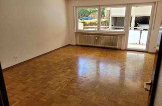 Wohnung mieten in 70186 Ost, Helle 3-Zimmer-Wohnung in Stuttgart Ost - auch WGgeignet