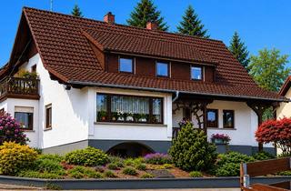 Haus kaufen in 63628 Bad Soden-Salmünster, Charmantes Liebhaberhaus mit schönem Garten und besonderem Wohnambiente