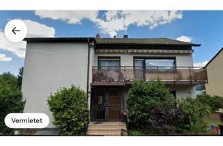 Wohnung kaufen in 67065 Ludwigshafen, Ludwigshafen am Rhein - 2 Wohnungen (1. OG + DG) gemeinsam zu verkaufen