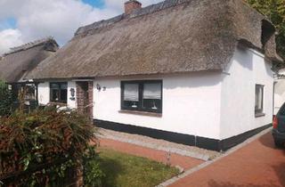 Haus kaufen in 24395 Gelting, Gelting - Reetdachhaus an der Geltinger Bucht zu Verkaufen!