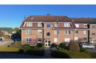 Wohnung kaufen in 24558 Henstedt-Ulzburg, Vermietete Dachgeschoss-Maisonettewohnung mit Loggia und zwei Stellplätzen