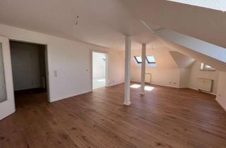 Wohnung kaufen in 08056 Zwickau, Maisonettewohnung unweit dem Stadtzentrum - Ihre Chance