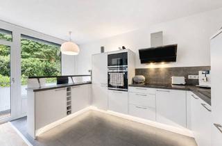 Wohnung mieten in 40699 Erkrath, Modernisierte 1-Zimmer-Wohnung in Erkrath mit Balkon, Einbauküche und Tiefgaragenstellplatz