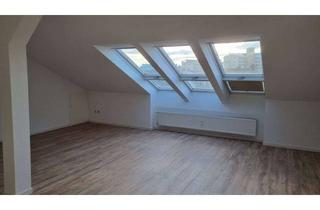 Wohnung mieten in Wiesenstraße, 68723 Oftersheim, Helle 2 Zimmer Dachgeschosswohnung in ruhiger Ortsrandlage Oftersheim – 101 m², Küche, Tageslichtbad