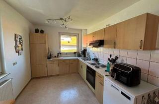 Wohnung mieten in Am Steinacker 11, 36205 Sontra, Alltagstaugliche 3-Zimmer-Wohnung in Sontra