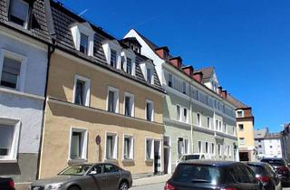 Wohnung mieten in Lerchenfeldstraße, 92637 Lerchenfeld, Wohnen mit Charakter: Modernisierte 4-Zimmer-Wohnung in Weiden
