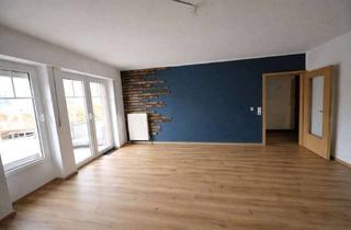 Wohnung mieten in Große Str. 18, 49439 Steinfeld, Zwei Zimmer in Steinfeld: Helle Wohnung mit Balkon