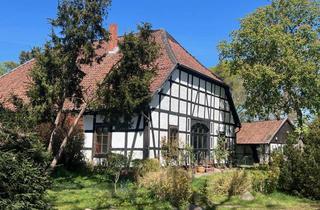 Haus kaufen in 29313 Hambühren, Fachwerkanwesen auf 6.900 qm Baulandgrundstück in Hambühren