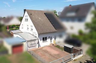 Doppelhaushälfte kaufen in 68305 Mannheim, Modernisierte Doppelhaushälfte mit Garten, Kamin und Garage im beliebten Mannheimer Norden
