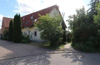 Haus kaufen in Unter Dem Holzweg 5c, 99428 Niederzimmern, Modernes Reihenendhaus in ruhiger Lage