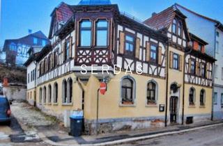 Haus kaufen in 07381 Pößneck, Traditionsimmobilie mit Entwicklungspotenzial im Herzen von Pößneck