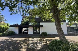 Haus kaufen in 33330 Gütersloh, Großz. Einfam.-Hs. 33330 GT-Nä. Mohns Park mit Möglichkeit für zusätzl. Bebauung