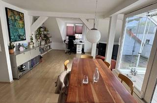 Immobilie mieten in Gliesmaroder Straße 30, 38106 Braunschweig, Möbilierte, helle 3 Zimmerwohnung mit Garage inkl. aller Kosten