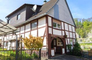 Einfamilienhaus kaufen in 37639 Bevern, Charmantes Fachwerkhaus an der Weser mit Nebengebäude und Fernblick in Dölme/Bevern